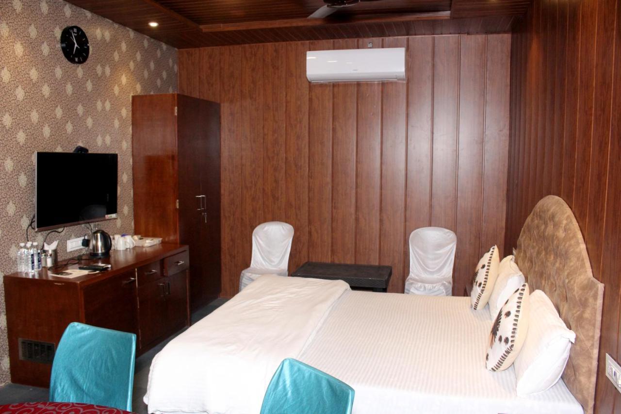 Maharaja The Royal Resort Thane Ngoại thất bức ảnh