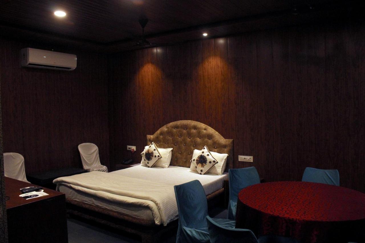 Maharaja The Royal Resort Thane Ngoại thất bức ảnh