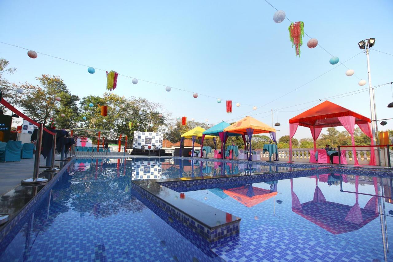 Maharaja The Royal Resort Thane Ngoại thất bức ảnh